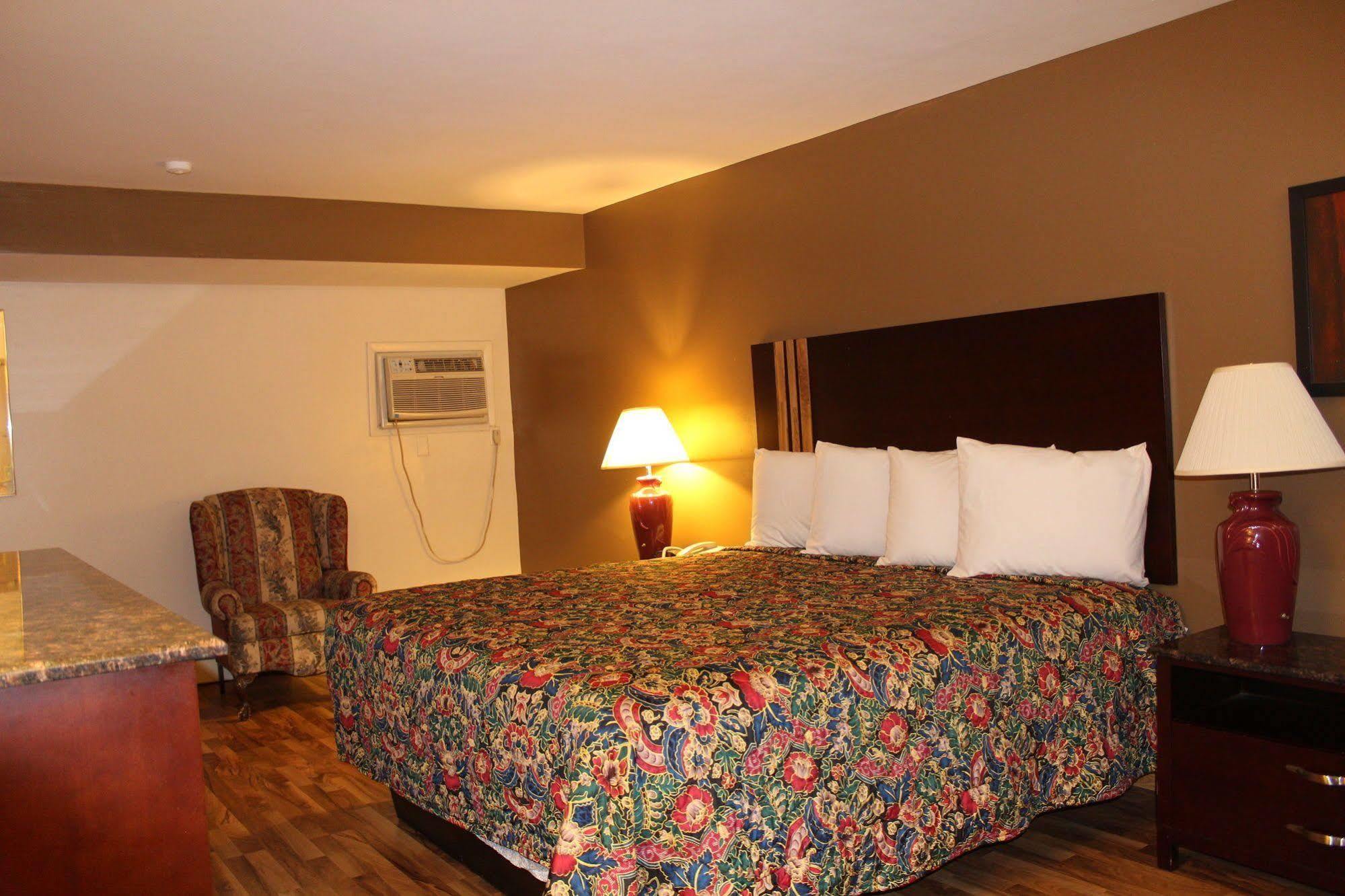 American Inn&Suites Countryside Eksteriør bilde